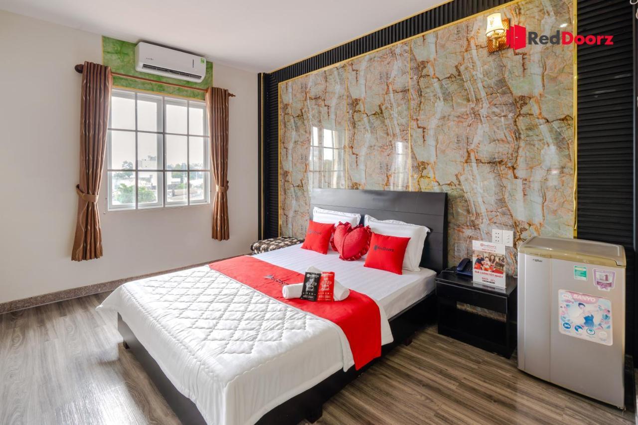 Hotel Reddoorz Tahami Near Kha