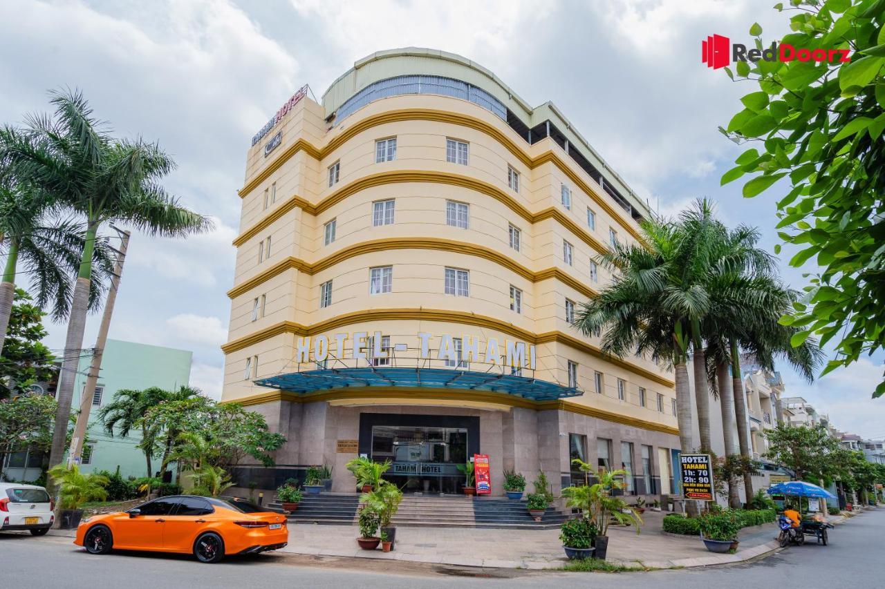 Reddoorz Tahami Near Kha Khách sạn